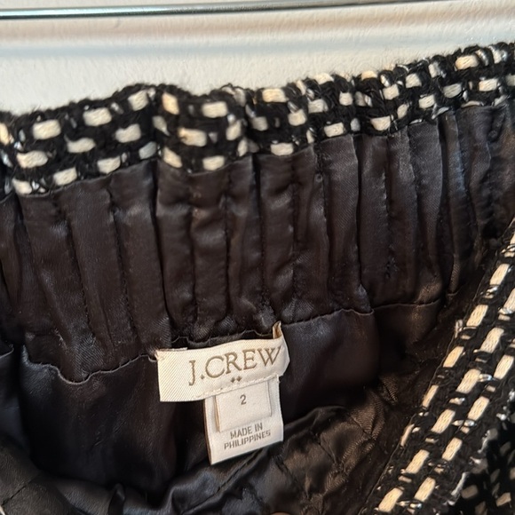 JCrew Factory Sidewalk skirt in printed jacquard size 2 - Picture 3 of 5